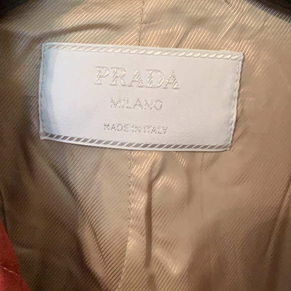 Auth Prada leather suede coat!!! Size 40 It. US 4 - Picture 2 of 15